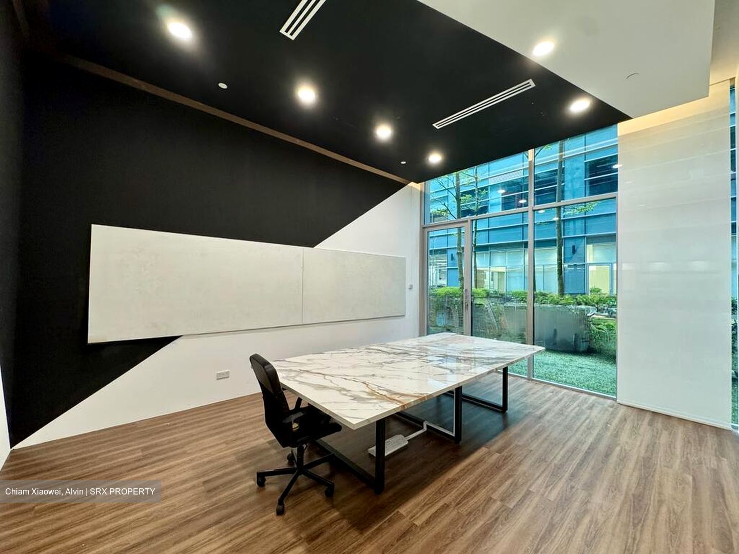 Golden Agri Plaza (D5), Factory #496556021